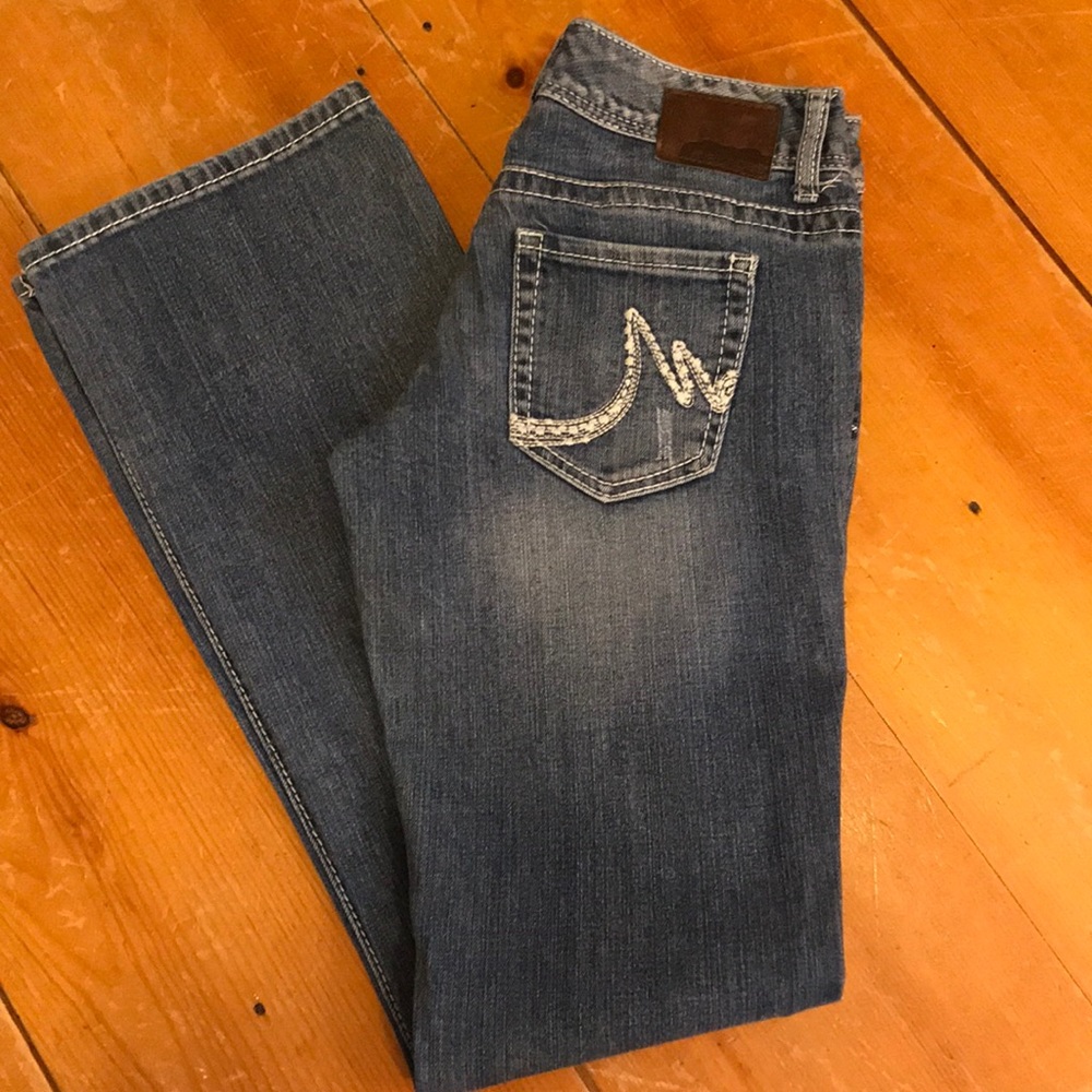 Maurice’s boot cut jeans sz 1/2 long